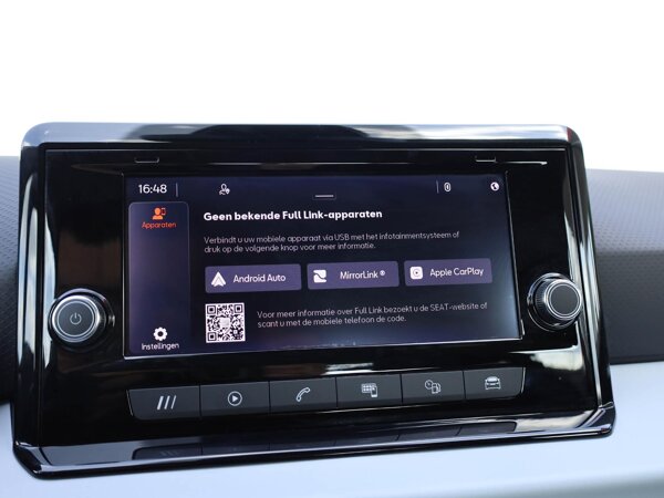 Apple Carplay/Android Auto