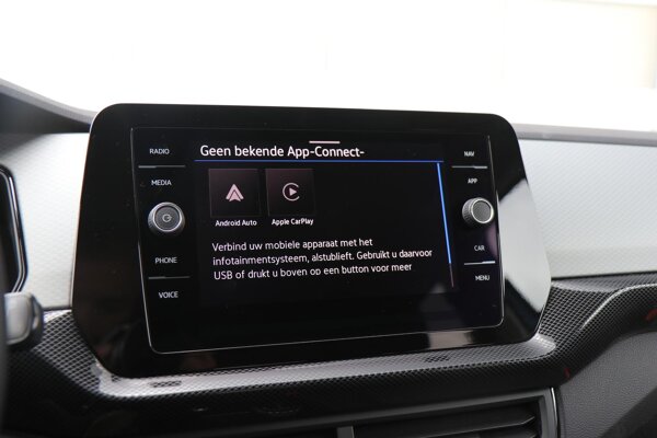Apple Carplay/Android Auto