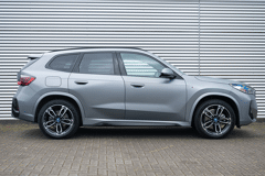 BMW iX1 xDrive30 M Sport - Afbeelding 3