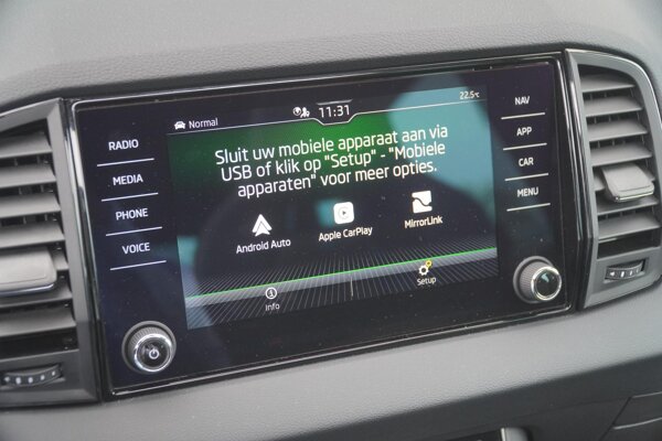 Apple Carplay/Android Auto