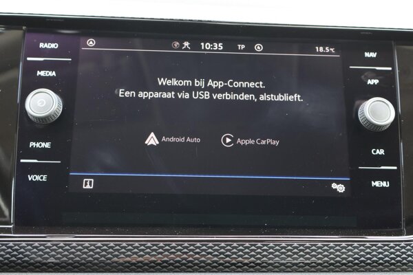 Apple Carplay/Android Auto