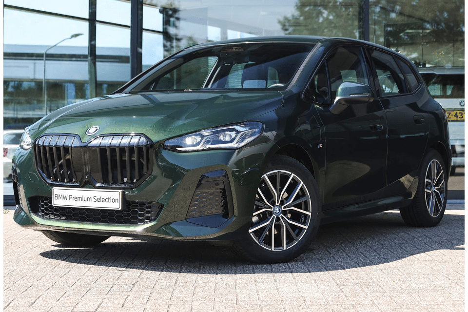 BMW 2 Serie Active Tourer 225e xDrive High Executive M Sport Automaat - Afbeelding 1