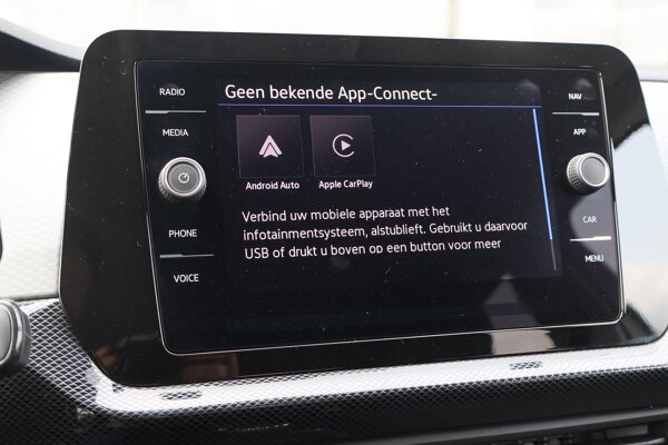Apple Carplay/Android Auto