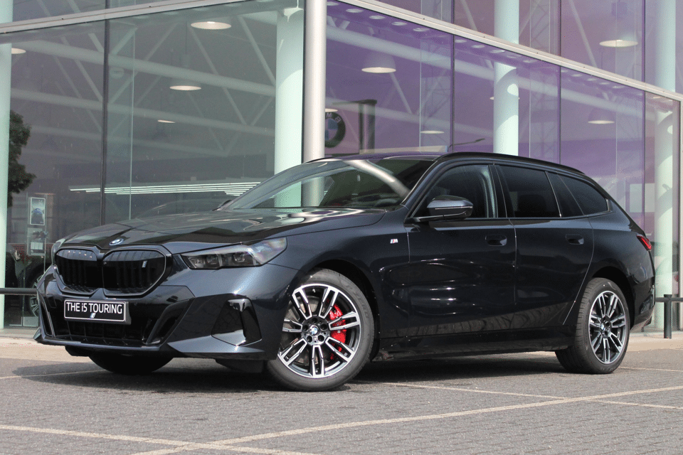 BMW i5 Touring eDrive40 M Sport - Afbeelding 1