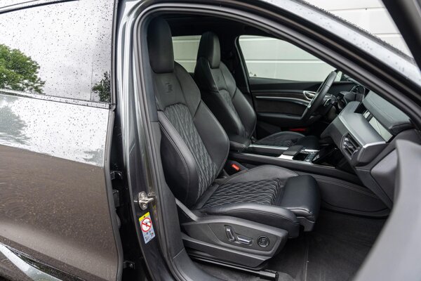 luxe lederen bekleding