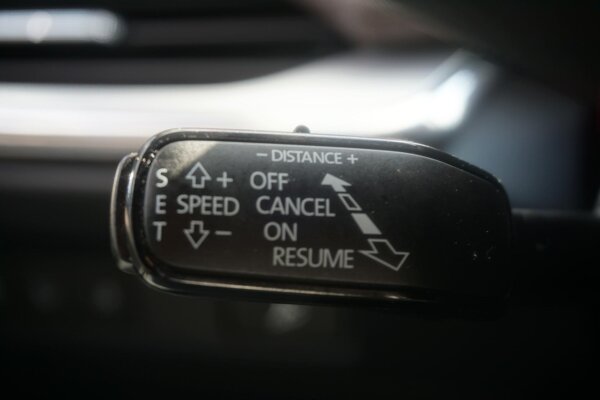 cruise control adaptief met Stop&Go en stuurhulp