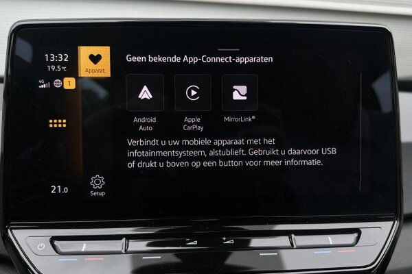 Apple Carplay/Android Auto