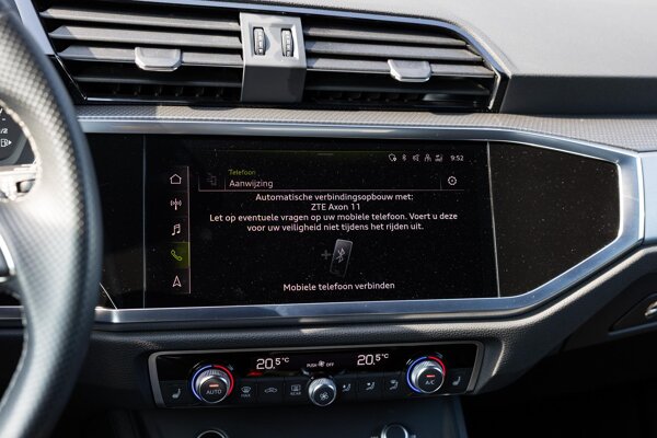 Apple Carplay/Android Auto