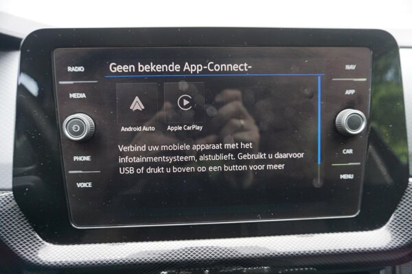 Apple Carplay/Android Auto