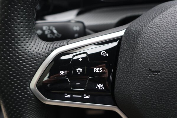 cruise control adaptief met Stop&Go en stuurhulp