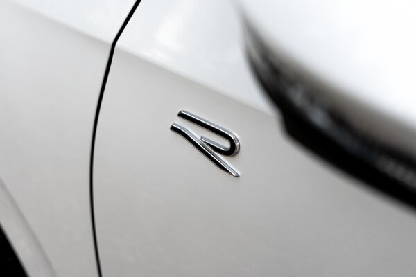 R-Line Exterieur
