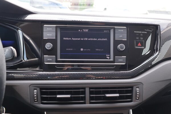 Apple Carplay/Android Auto