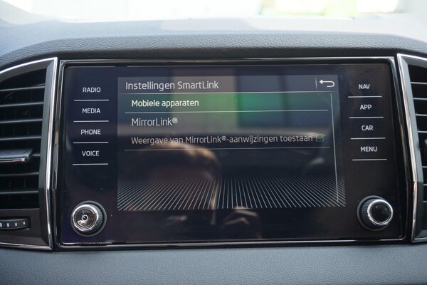 Apple Carplay/Android Auto