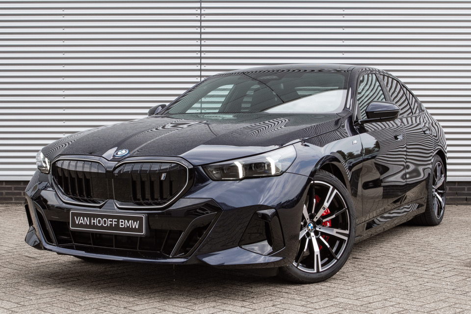 BMW i5 eDrive40 M Sport - Afbeelding 1