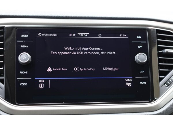 Apple Carplay/Android Auto