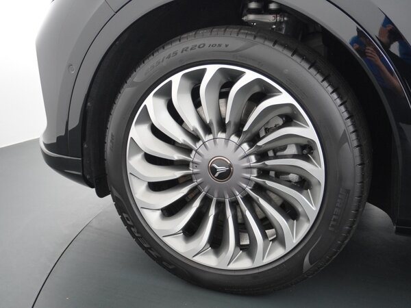 lichtmetalen velgen 20" lichtmetalen velgen 20"