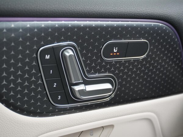 Verwarmde bestuurders- en voorpassagiersstoelen