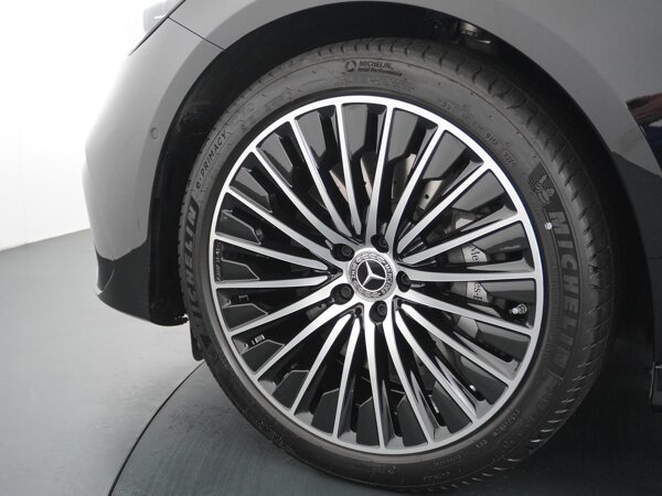 20" multispaaks lichtmetalen velgen 20" multispaaks lichtmetalen velgen