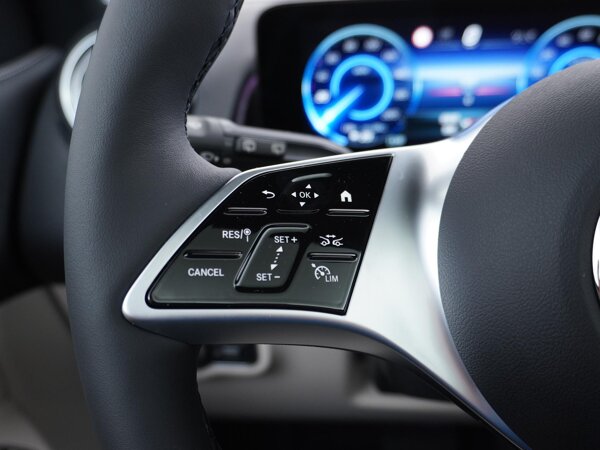 Actieve afstandsassistent DISTRONIC Actieve afstandsassistent DISTRONIC