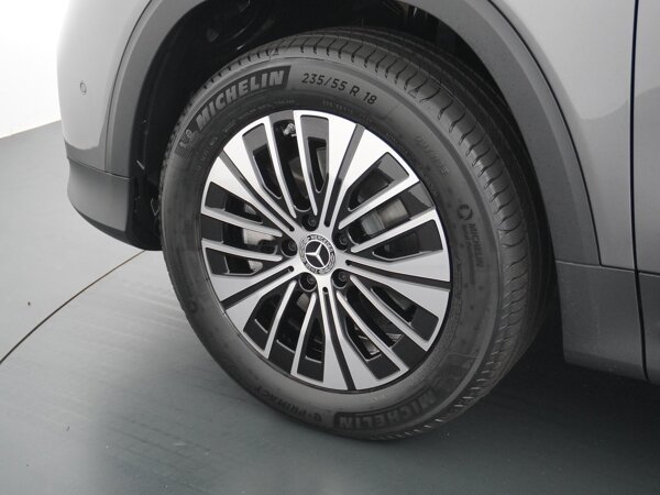 18" multispaaks lichtmetalen velgen 18" multispaaks lichtmetalen velgen