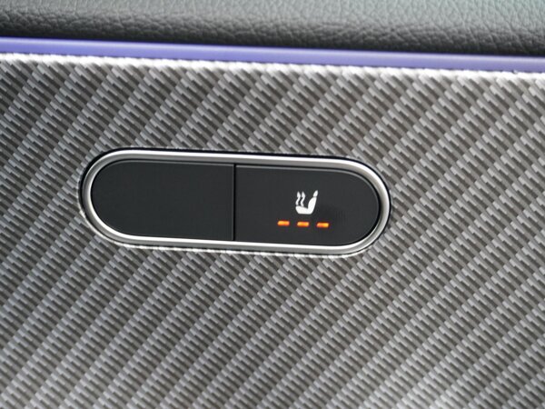 Verwarmde stoelen vooraan