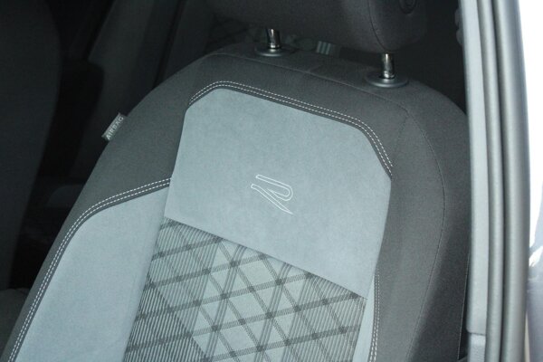 R-Line interieur
