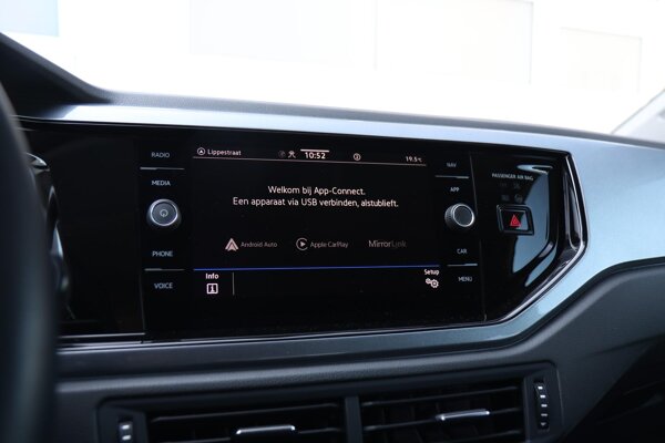 Apple Carplay/Android Auto