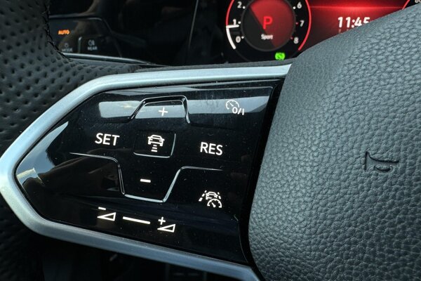 cruise control adaptief met Stop&Go en stuurhulp
