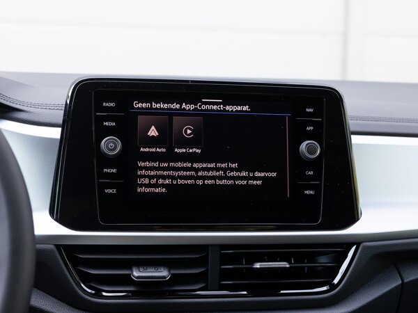Apple Carplay/Android Auto
