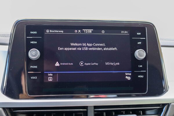 Apple Carplay/Android Auto