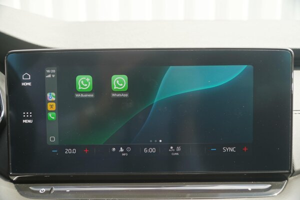Apple Carplay/Android Auto
