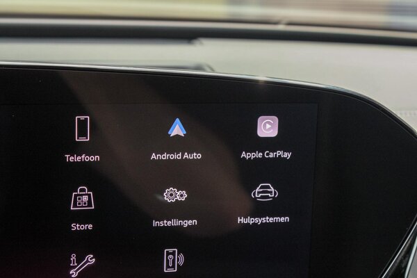 Apple Carplay/Android Auto