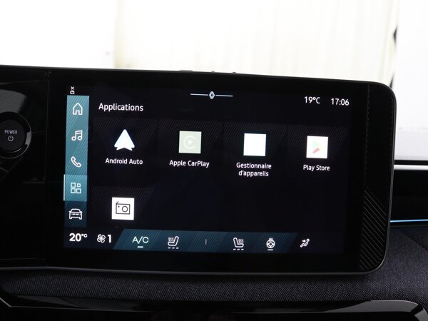 Apple Carplay/Android Auto