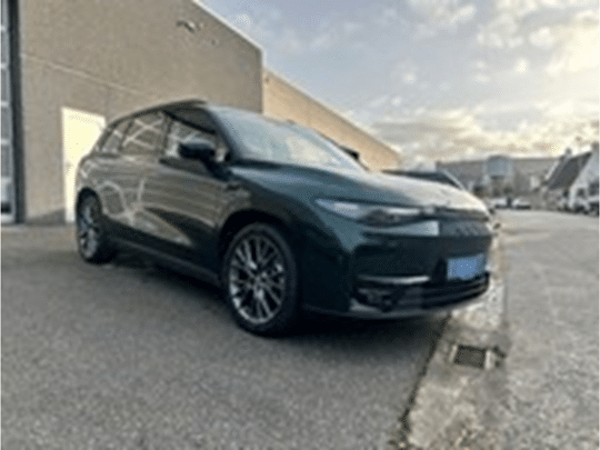 Leapmotor C10 DESIGN ELECTRIC 5DRS AUTOMAAT 218PK * VERWARMD STUUR * VERWARMDE & GEVENTILEERDE VOORSTOELEN *