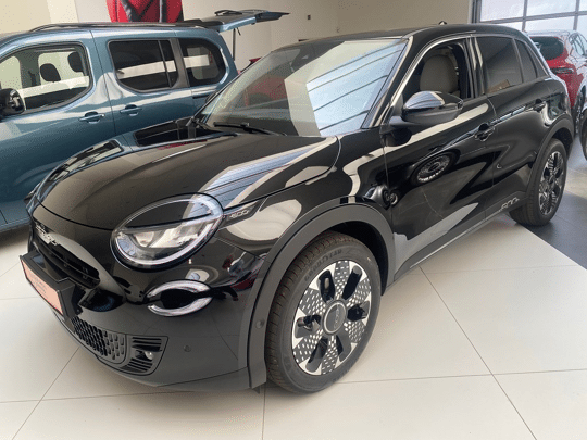 Fiat 600 LA PRIMA ELECTRIC 156PK AUTOMAAT *CARPLAY* ADAPTIEVE CRUISE CONTROL* NAVIGATIE Fiat 600 LA PRIMA ELECTRIC 156PK AUTOMAAT *CARPLAY* ADAPTIEVE CRUISE CONTROL* NAVIGATIE