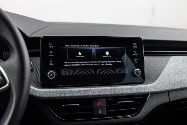 Apple Carplay/Android Auto
