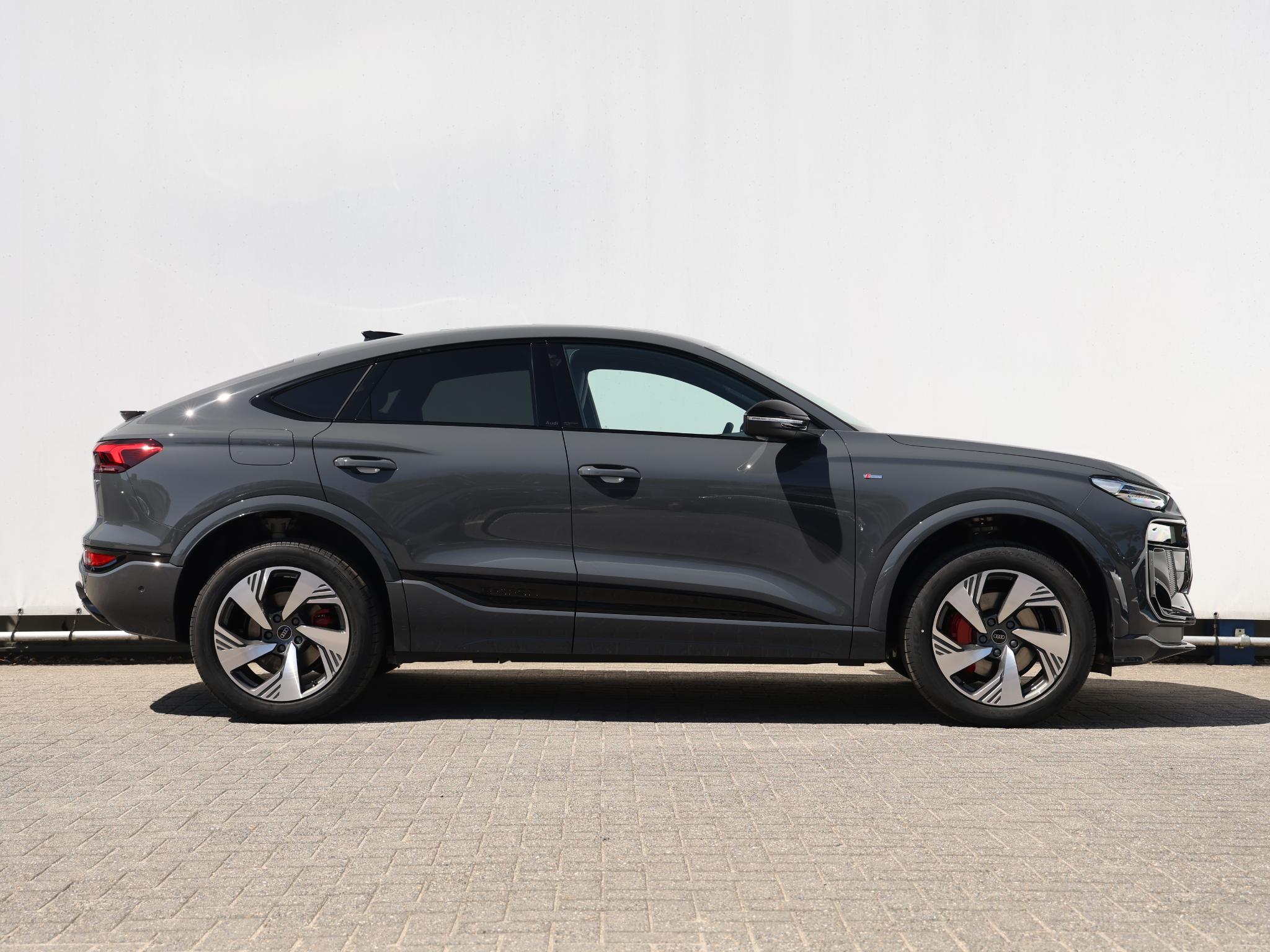 Audi Q6 e-tron S edition 83Kwh | 252 PK Sportback - Afbeelding 2