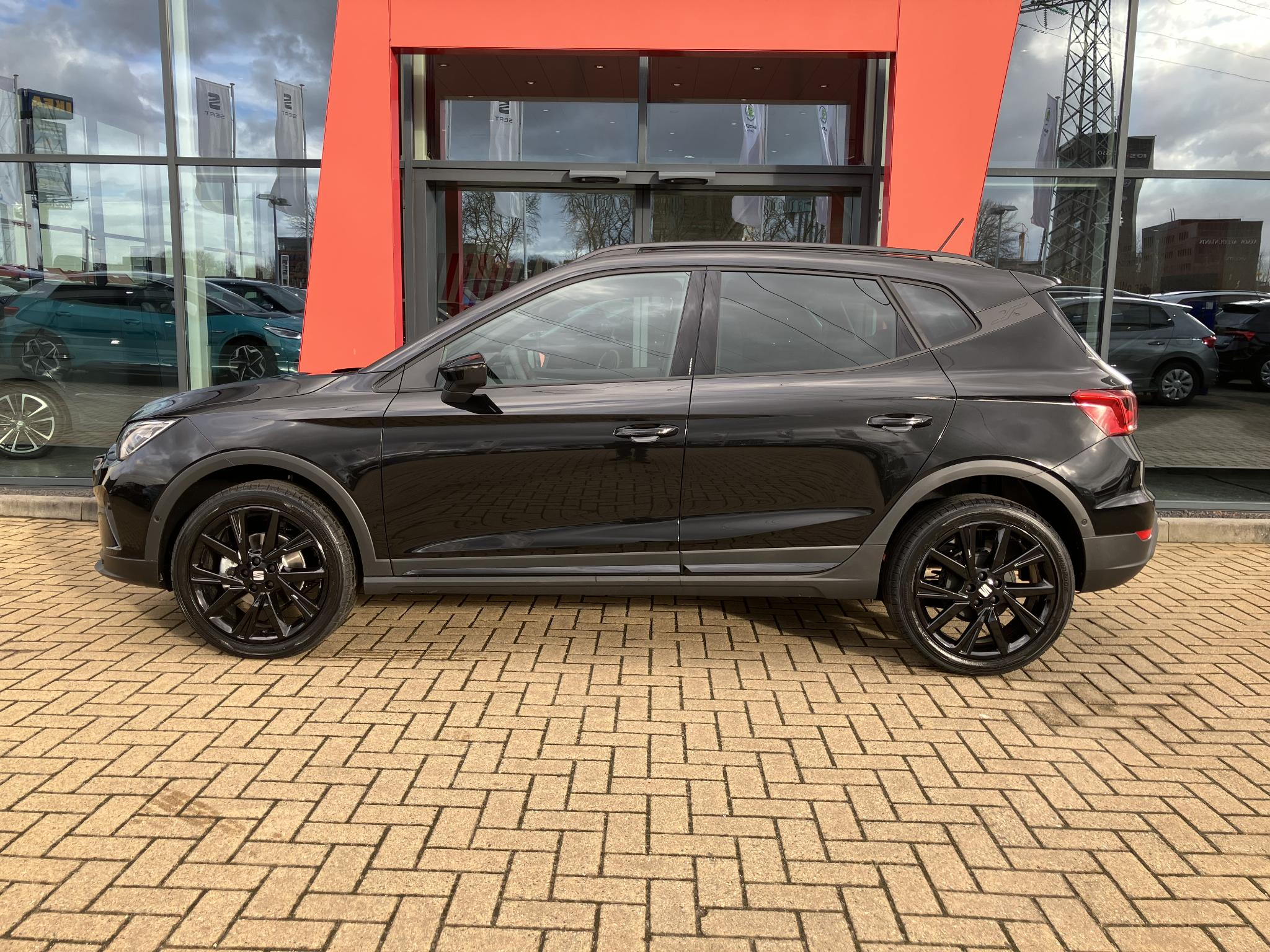 SEAT Arona FR Business Connect 1.0 70 kW / 95 pk EcoTSI SUV 5 - Afbeelding 3