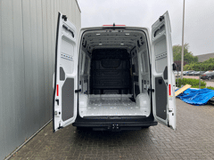 Volkswagen Bedrijfswagens Crafter Trendline L3 2.0 TDI EU6 103 kW (140 pk) GVW 3.0T  - Afbeelding 5