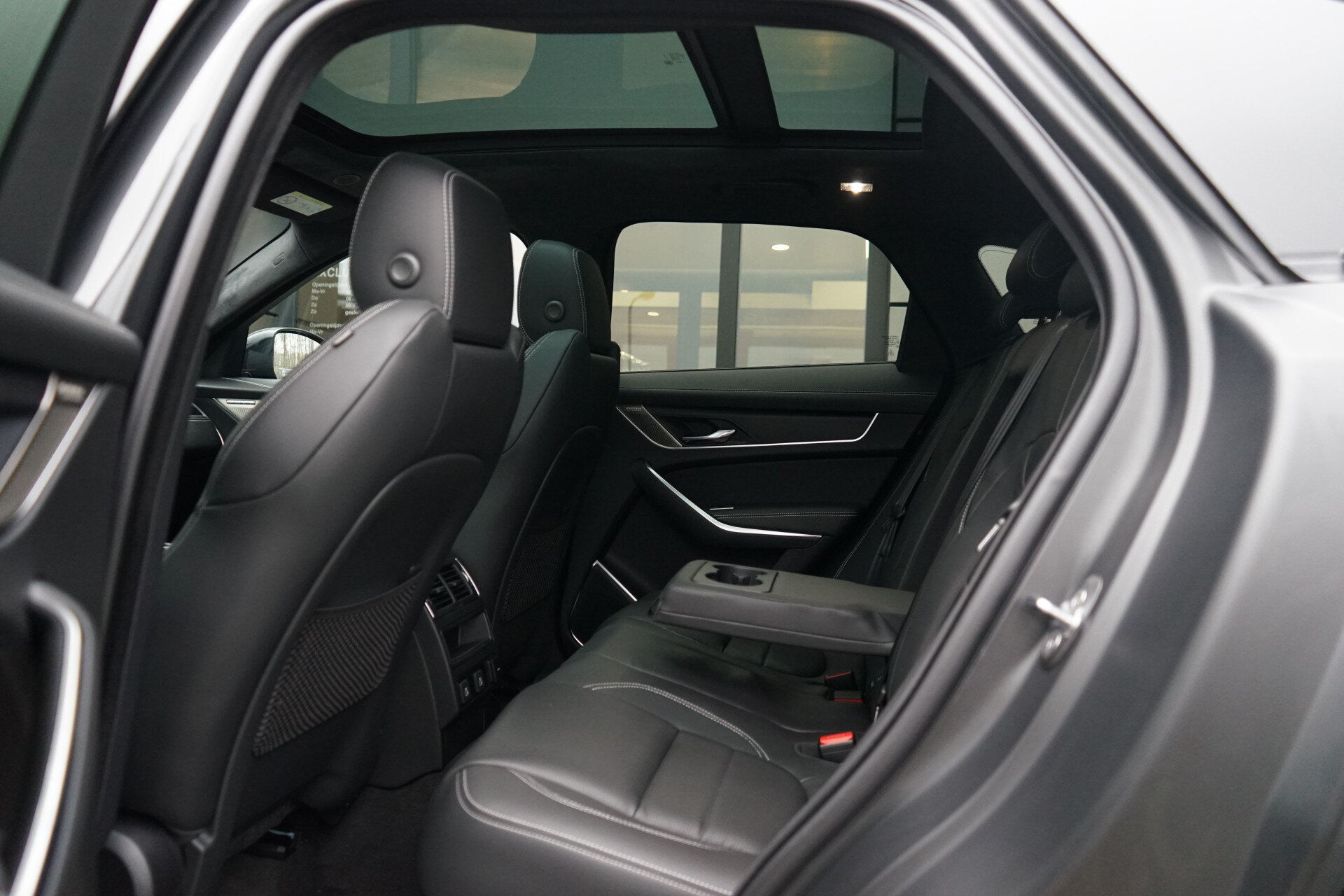 Jaguar F-PACE P400e PHEV R-Dynamic HSE 90th Ann. Edition | Occasion Lease vanaf € 1.274,00 p/m - Afbeelding 5