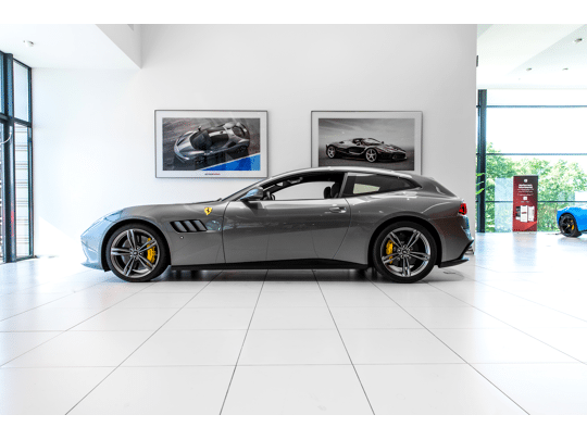 Ferrari GTC4Lusso V12 ~Ferrari Munsterhuis~