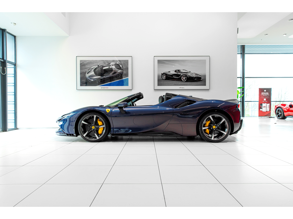 Ferrari SF90 Spider ~Ferrari Munsterhuis~ - Afbeelding 1