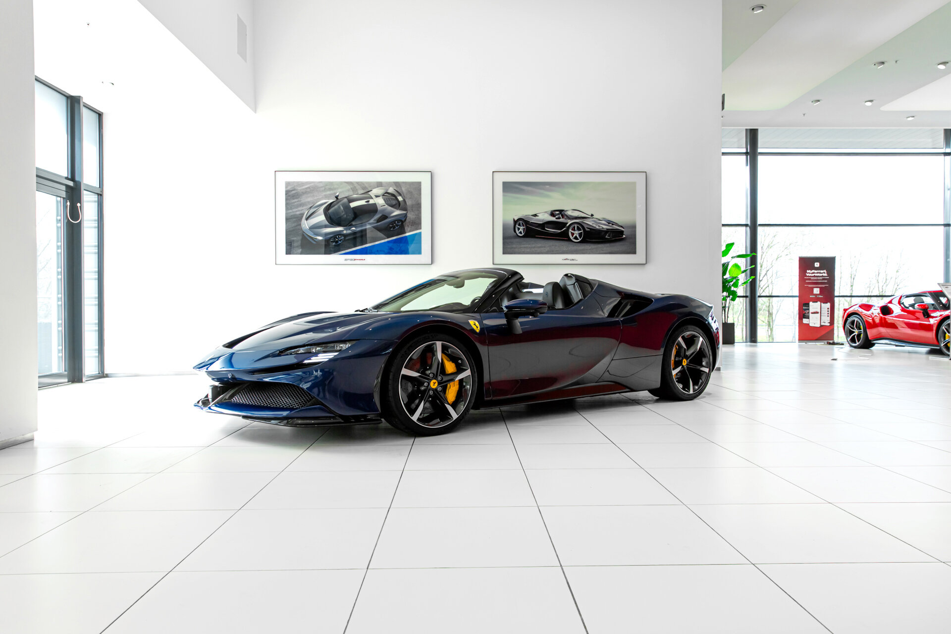 Ferrari SF90 Spider ~Ferrari Munsterhuis~ - Afbeelding 2