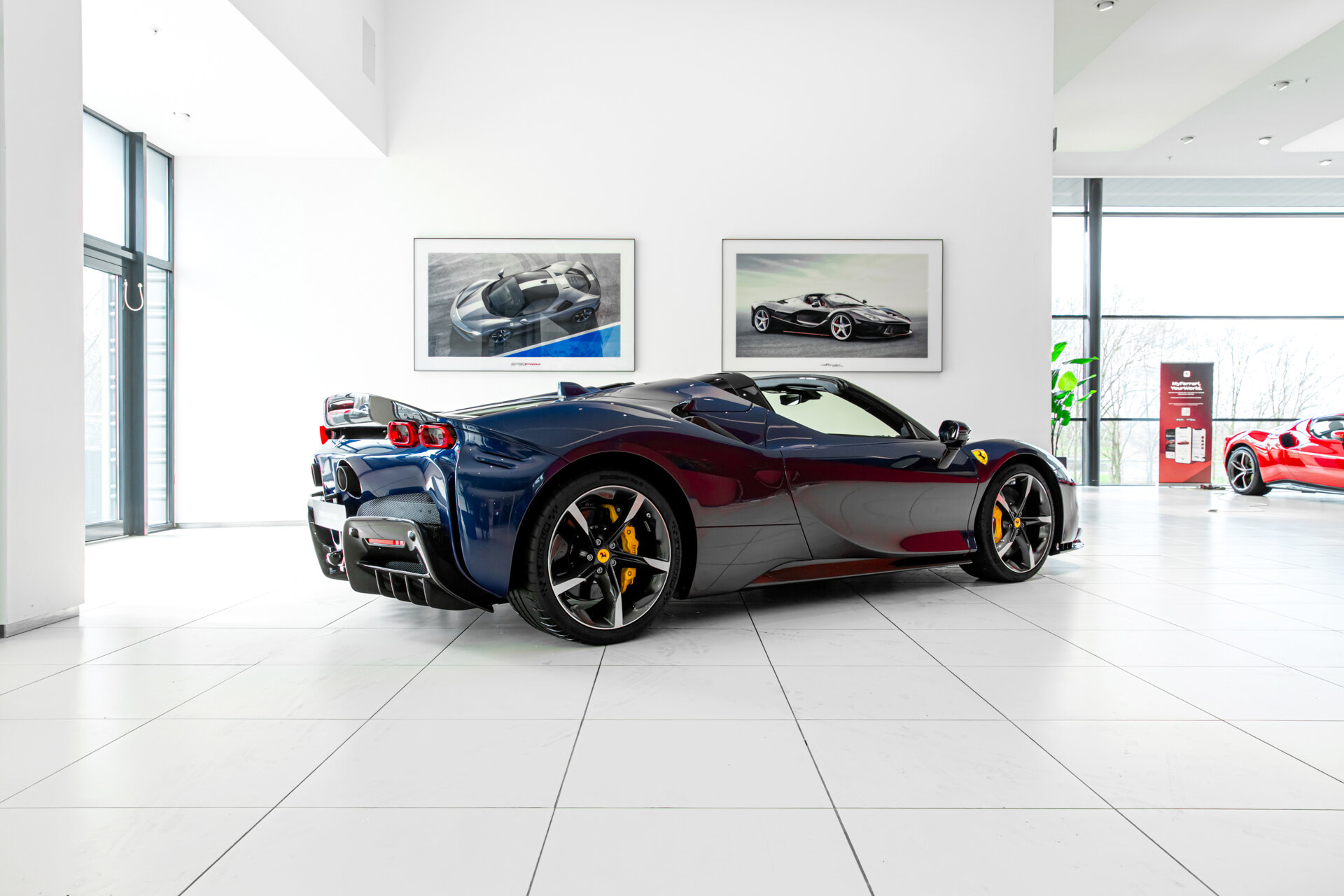 Ferrari SF90 Spider ~Ferrari Munsterhuis~ - Afbeelding 3