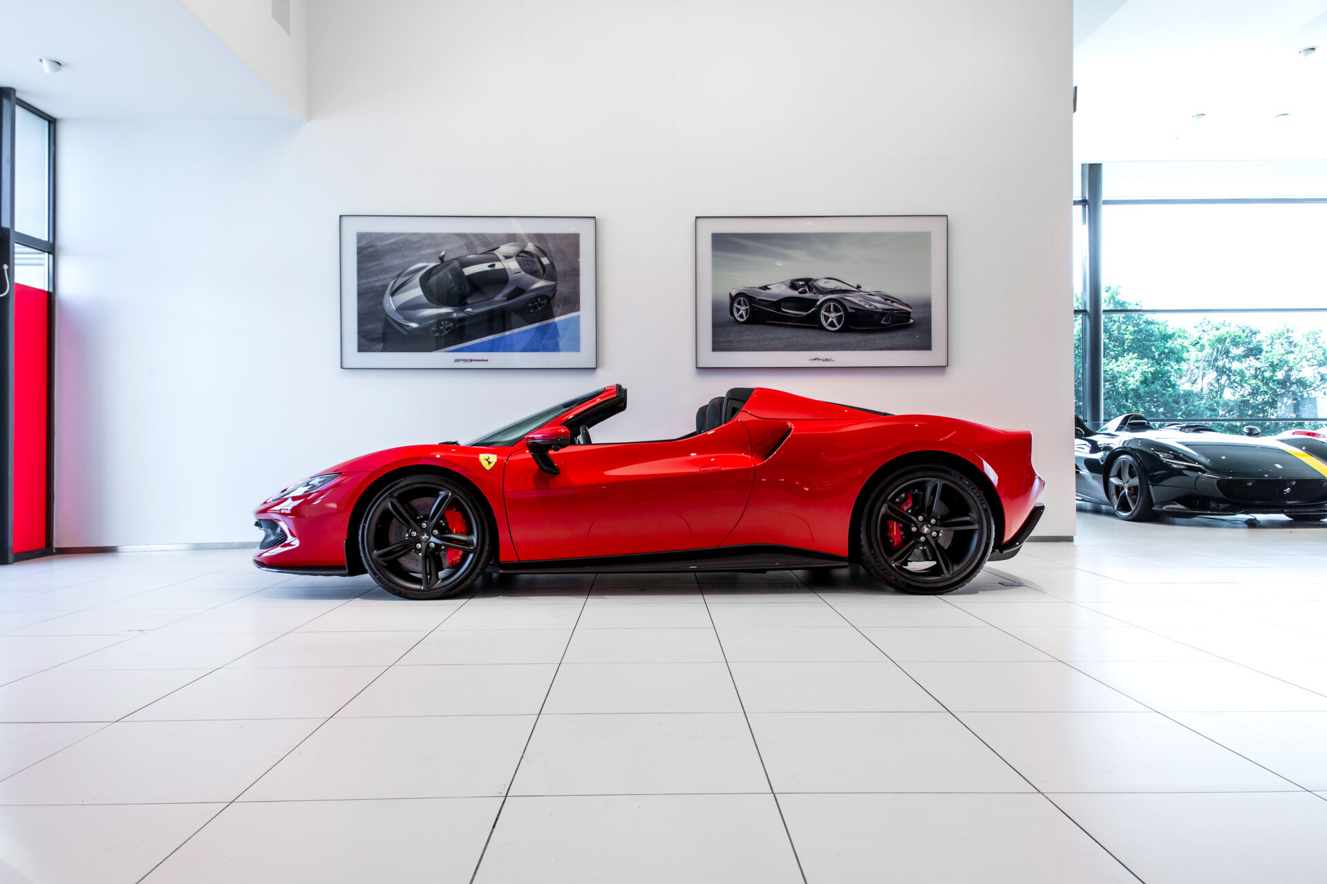 Ferrari 296 GTS ~Ferrari Munsterhuis~ - Afbeelding 1