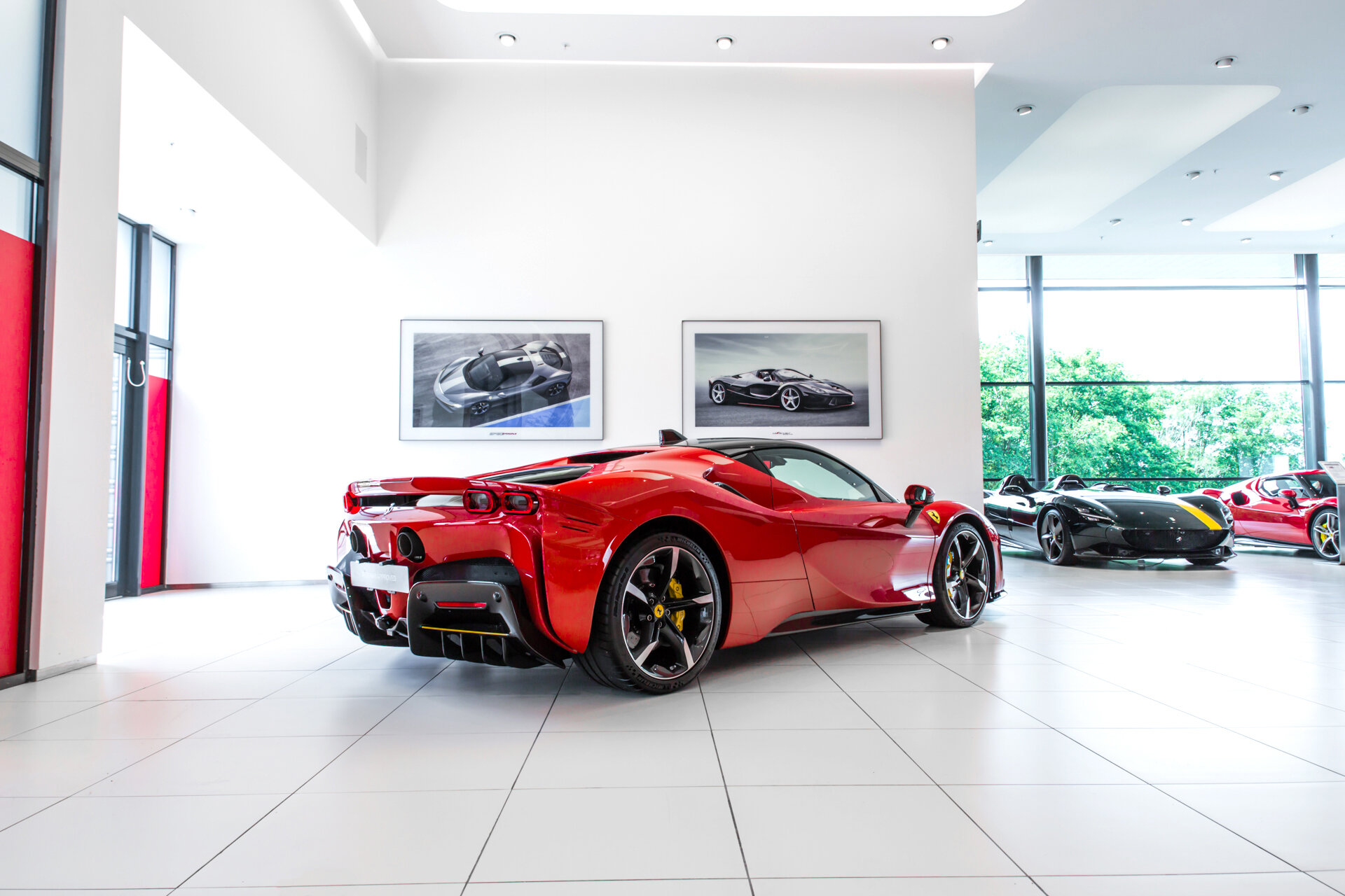 Ferrari SF90 Stradale ~Ferrari Munsterhuis~ - Afbeelding 3