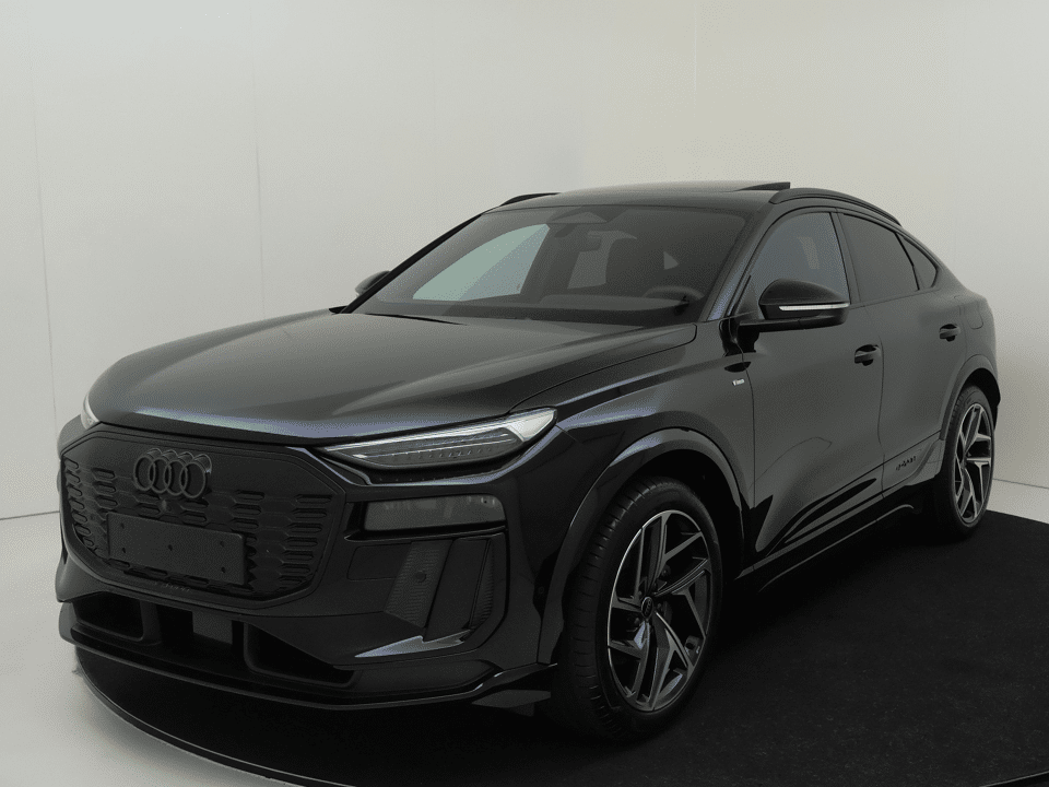 Audi Q6 Sportback e-tron S edition 252pk - Afbeelding 1