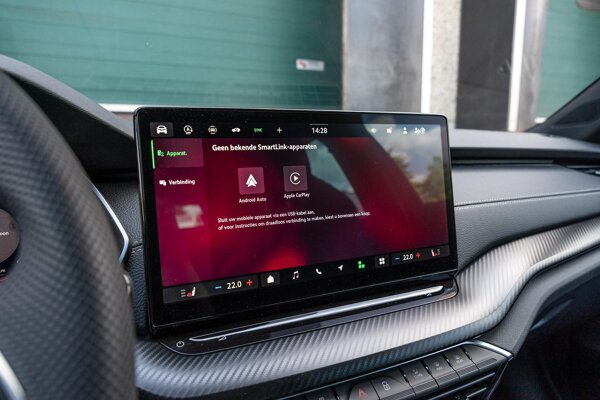 Apple Carplay/Android Auto