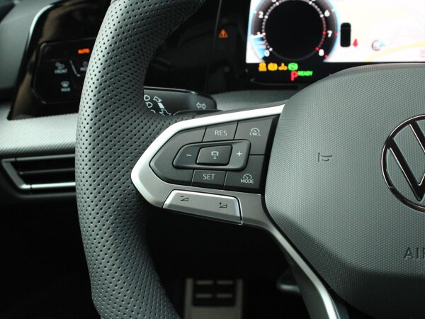 cruise control adaptief met Stop&Go en stuurhulp