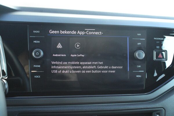 Apple Carplay/Android Auto